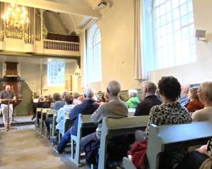 Persoonlijke verhalen en muziek in PKN-kerk Sint Nyk