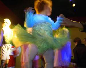 Dansworkshop van It Toanhûs tijdens Bloeiweek Sint Nyk