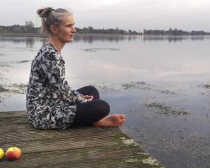 Bloeiweek Sint Nyk: Yoga met Pytsje Steneker