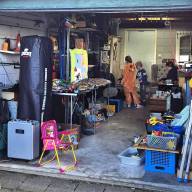 Garageverkoop Langweer gaat door ondanks storm Amy