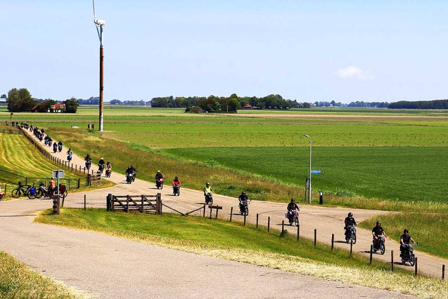 Langweer opnieuw uitvalsbasis voor volgeboekte Zündapp-Elfstedentocht