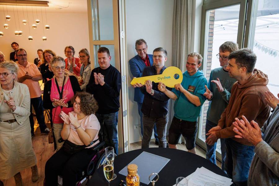 Open huis van nieuwe woonvorm De Beuk in Sint Nyk trekt veel belangstelling
