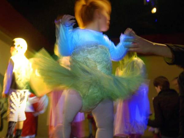 Dansworkshop van It Toanhûs tijdens Bloeiweek Sint Nyk