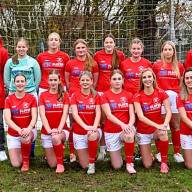 Vrouwenelftal Langweer klaar voor behoud koppositie