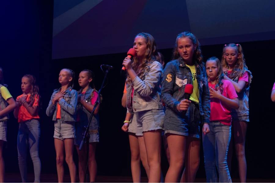 OBS De Brêge opnieuw naar finale Sjong Junior met eigen lied over Scharsterbrug
