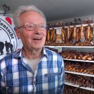 Bijzondere schaatsenverzameling in Sint Nicolaasga