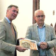 Eerste Friese orgelkrant 2026 uitgereikt in Sint Nicolaasga